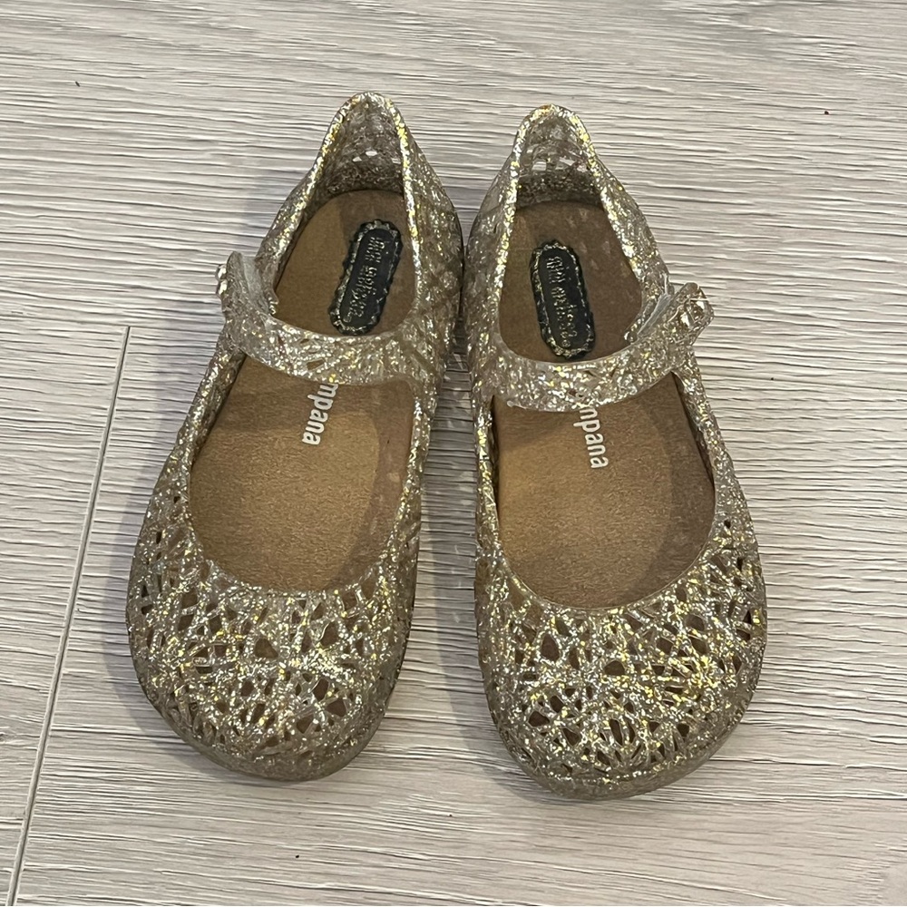 Mini Melissa Campana